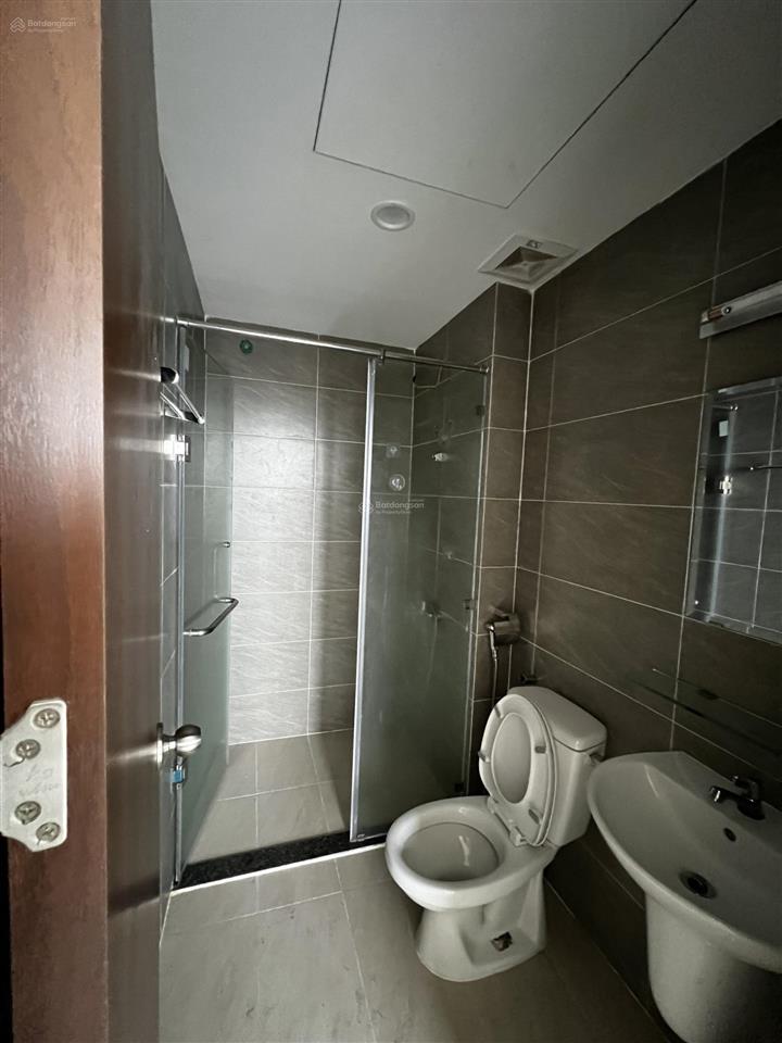 Chính chủ cho thuê chung cư green river 3 phòng ngủ2wc giá 11tr5 trống,quận 8 ở liền gần quận 5,10