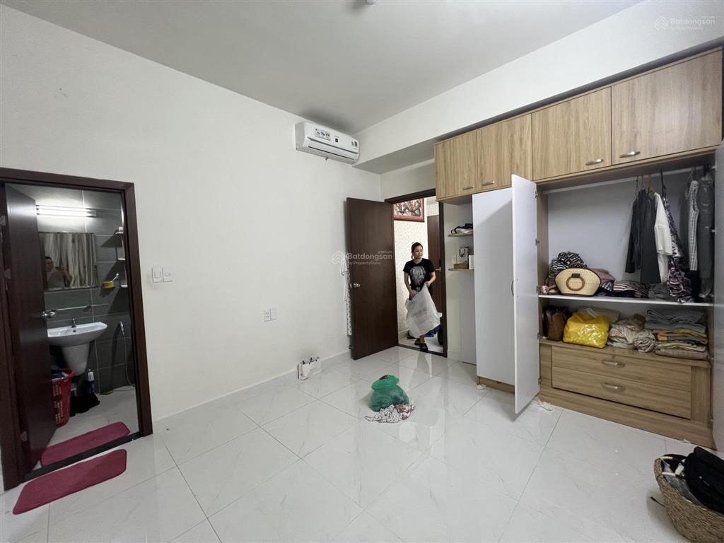 Cho thuê green river quận 8 căn dt70m2 2 phòng ngủ 2wc giá 10 triệu có nội thất, ở liền dc, gần q5