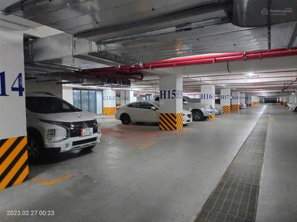 Chính chủ gửi bán green river dt65m2/ 2pn 2wc giá 2tỷ7 view sông, tầng cao quận 8, đã gồm 2% tncn