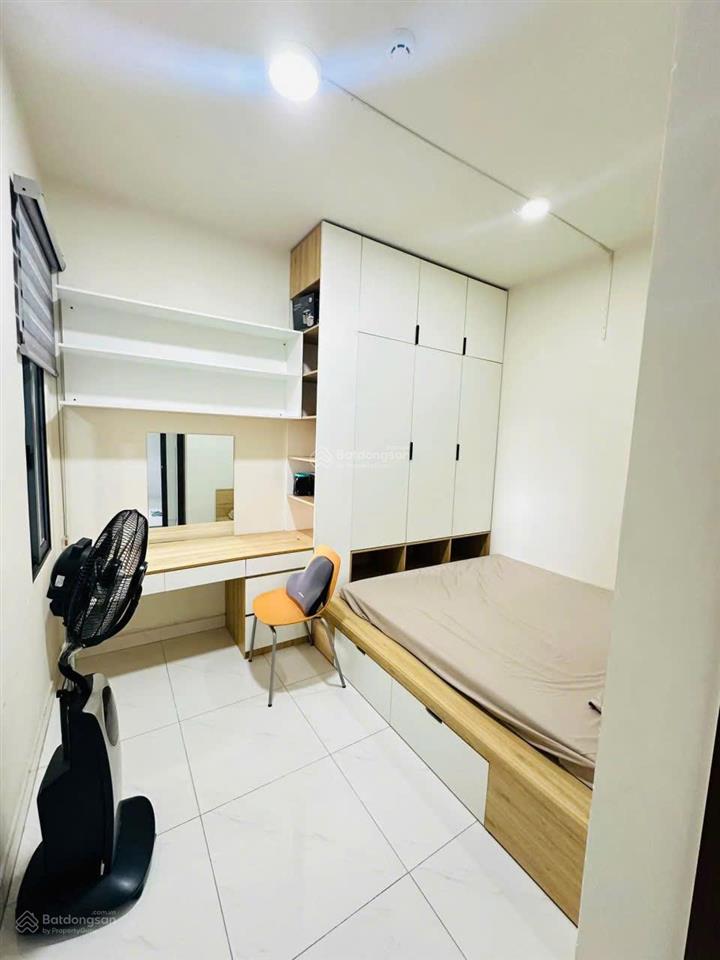 Bán ch green river dt65m2 2pn 2wc giá 2tỷ950 như hình view sông tại quận 8. gần quận 5,10,7,6,3.