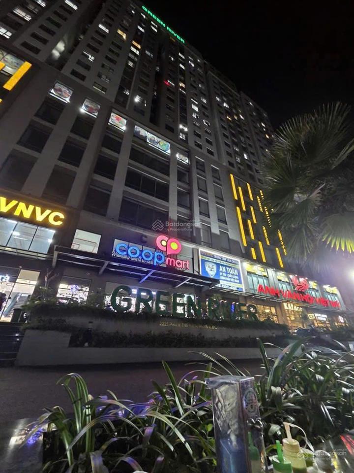 Bán ch green river dt65m2 2pn 2wc giá 2tỷ950 như hình view sông tại quận 8. gần quận 5,10,7,6,3.