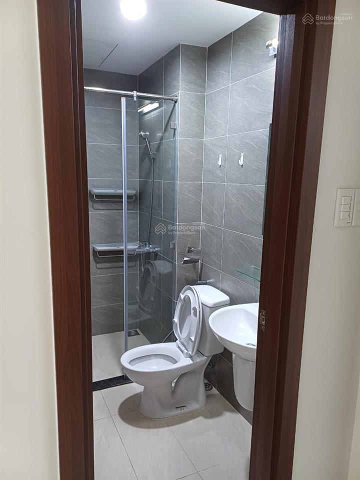 Bán chung cư green river 70m2/ 2pn 2wc giá 2tỷ880 nhận nhà, view nội khu, nhà mới 100%, tại quận 8