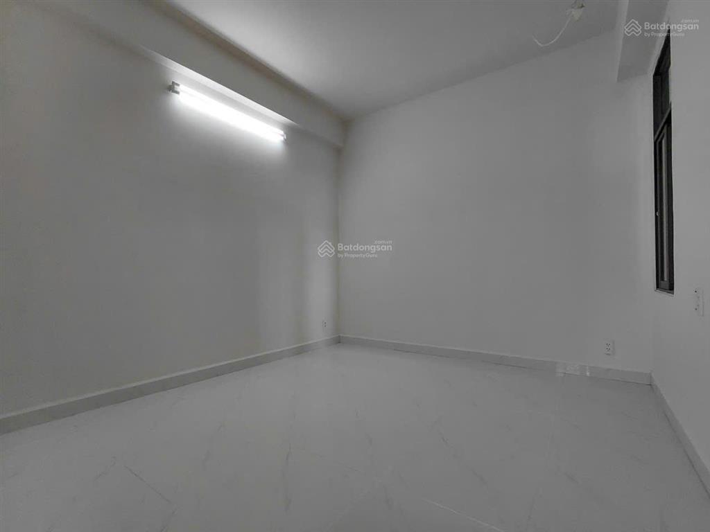 Sổ hồng bán green river dt80m2 3 phòng ngủ giá 3tỷ950 view sông sang tên ngay thương mại quận 8