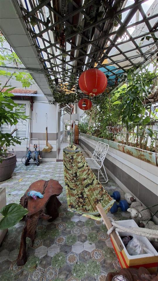 Bán penthouse sân vườn chung cư h2 hoàng diệu q4  200m², 6pn giá 16 tỷ