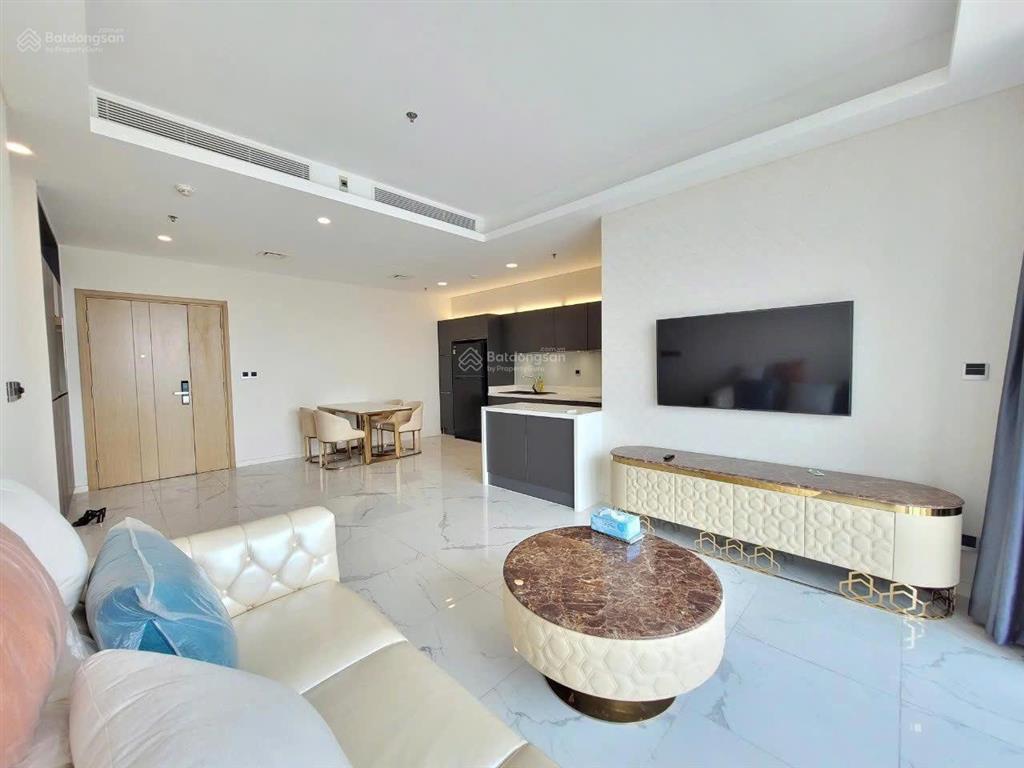 Bán căn hộ 3pn sarina tầng cao giá chỉ 24.8 tỷ.  em tài 0902 477 ***