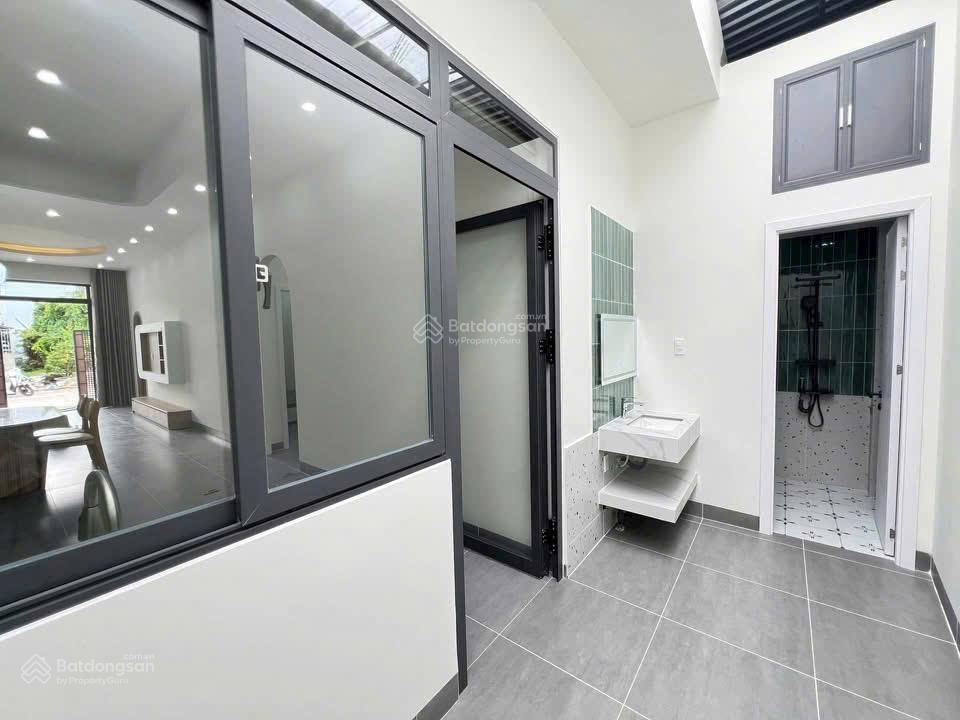 Cô chú đi nước ngoài, cần bán căn nhà cấp 4 mới ngay changshin cuối đồng khởi. trả góp 350triệu