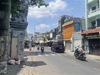 Bán nhà mặt tiền thích quảng đức gần phan xích long