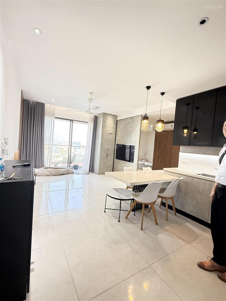 Cần tiền bán nhanh 75m 2pn2wc millenium bến vân đồn