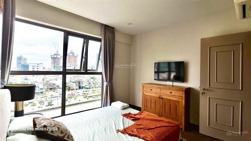 Bán nhanh 3pn2wc trong tháng millennium bến vân đồn, quận 4