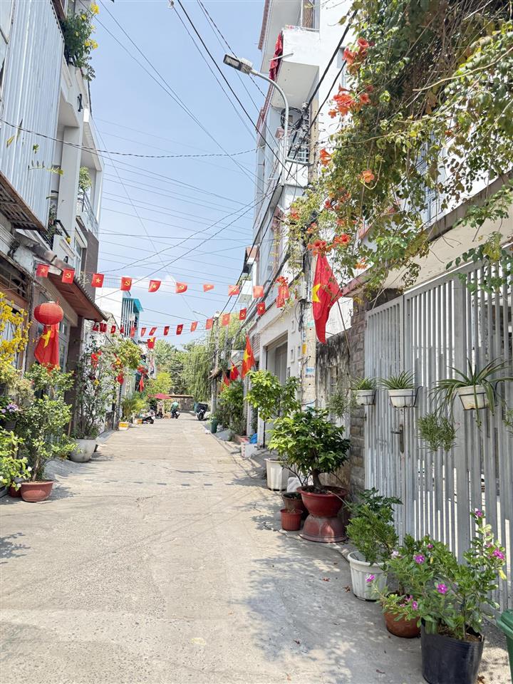 Siêu hiếm, hẻm 6m xe hơi thông, ngay ql13, chợ bình triệu, hiệp bình chánh 5x17m, 4 tầng, 10.5 tỷ.
