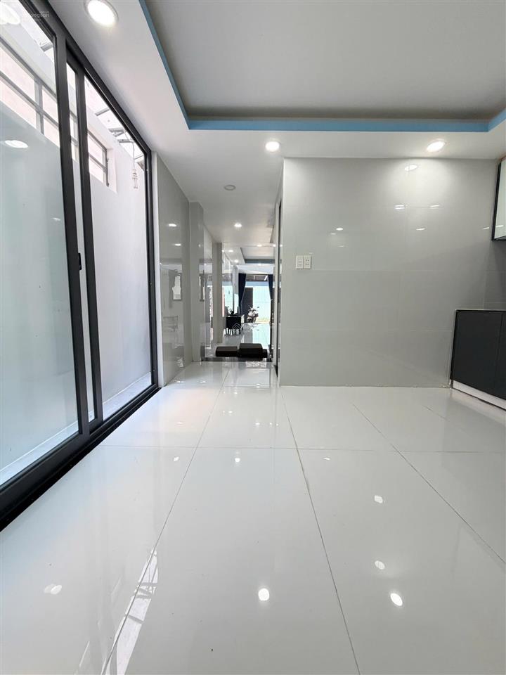 Bán nhà 1 lửng 3 lầu 5pn 6wc 80m2 giá 9,5 tỷ