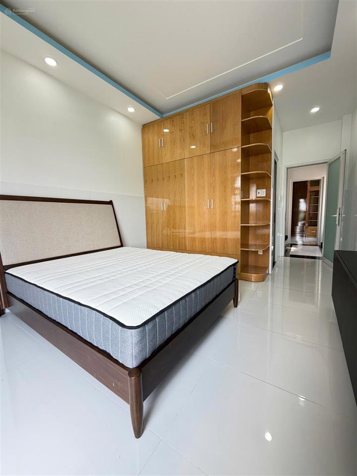 Bán nhà 1 lửng 3 lầu 5pn 6wc 80m2 giá 9,5 tỷ