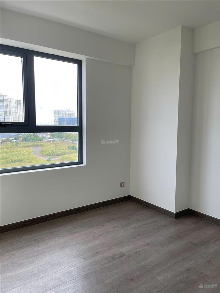 Q7 boulevard  căn góc 2pn 70m2 2wc, nhà sáng thoáng  3.75 tỷ