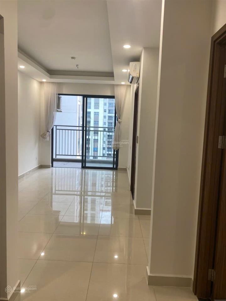 2pn 2wc căn góc 70m2 q7riverside đào trí  nội thất cơ bản  10 triệu/tháng