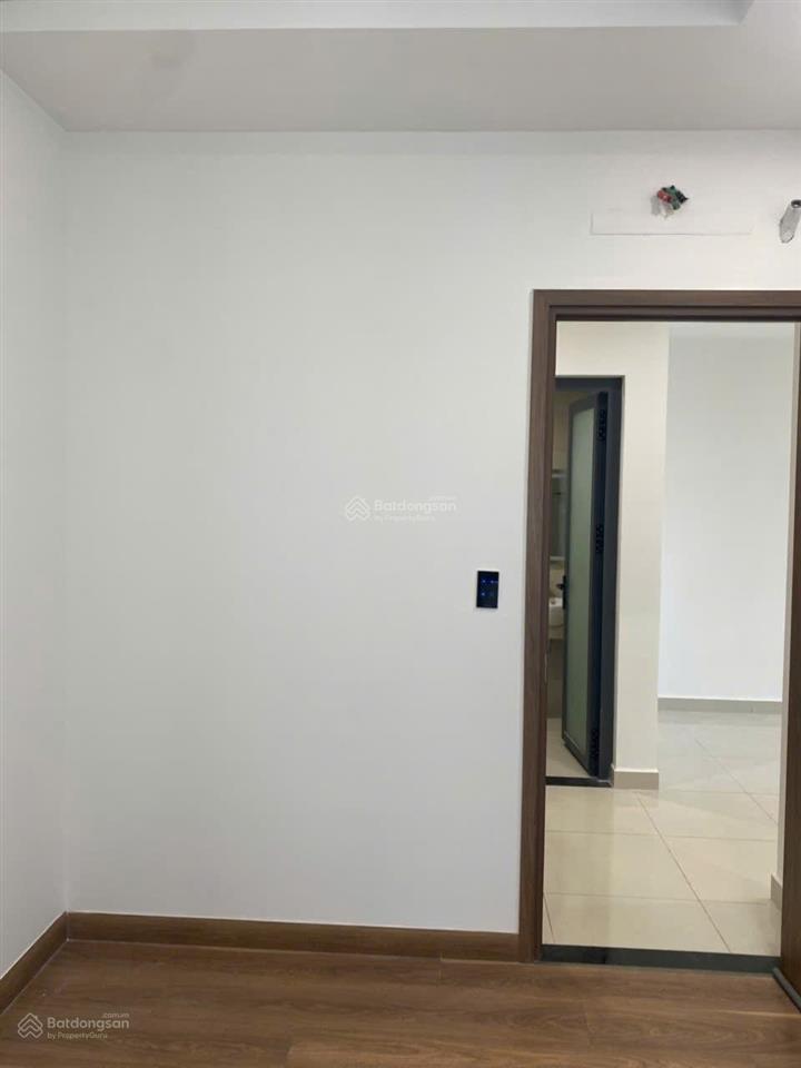 2pn 2wc căn góc 70m2 q7riverside đào trí  nội thất cơ bản  10 triệu/tháng
