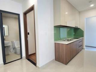 2pn 67m2 q7 riverside đào trí  nhà trống có bếp  9.5 triệu/tháng