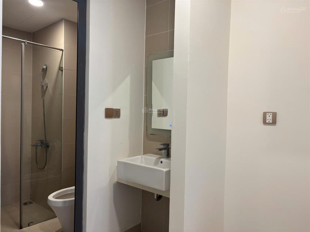 2pn 1wc 57m² q7 boulevard nguyễn lương bằng  view sông biệt thự  hướng đông  3,6 tỷ cho vay 70%