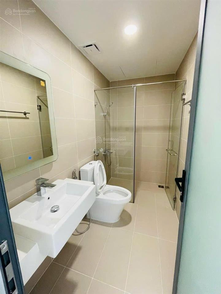2pn 2wc 70m2 q7 boulevard nguyễn lương bằng  full nt thiết kế đẹp  đang cho thuê 13 triệu  4 tỷ