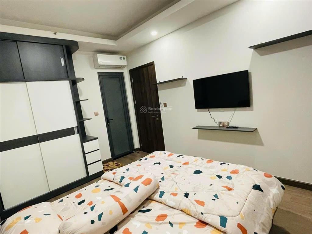 2pn 2wc 70m2 q7 boulevard nguyễn lương bằng  full nt thiết kế đẹp  đang cho thuê 13 triệu  4 tỷ