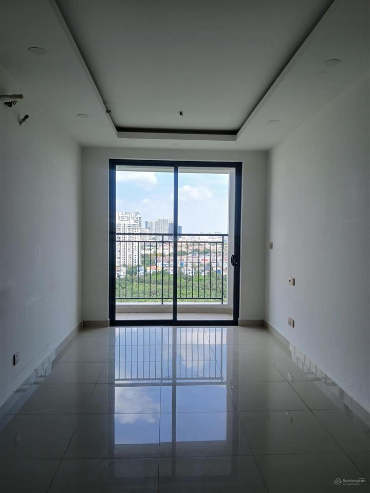 3pn 2wc 75 m2 q7 boulevard nguyễn lương bằng  nội thất cơ bản  view ngoài  4,5 tỷ
