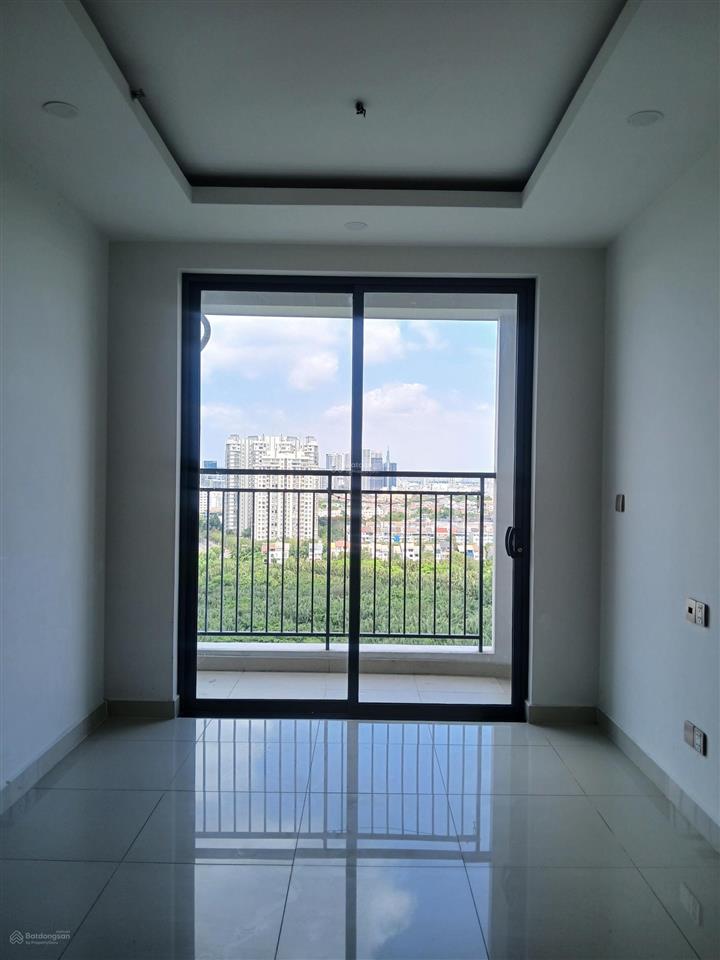 3pn 2wc 75 m2 q7 boulevard nguyễn lương bằng  nội thất cơ bản  view ngoài  4,5 tỷ