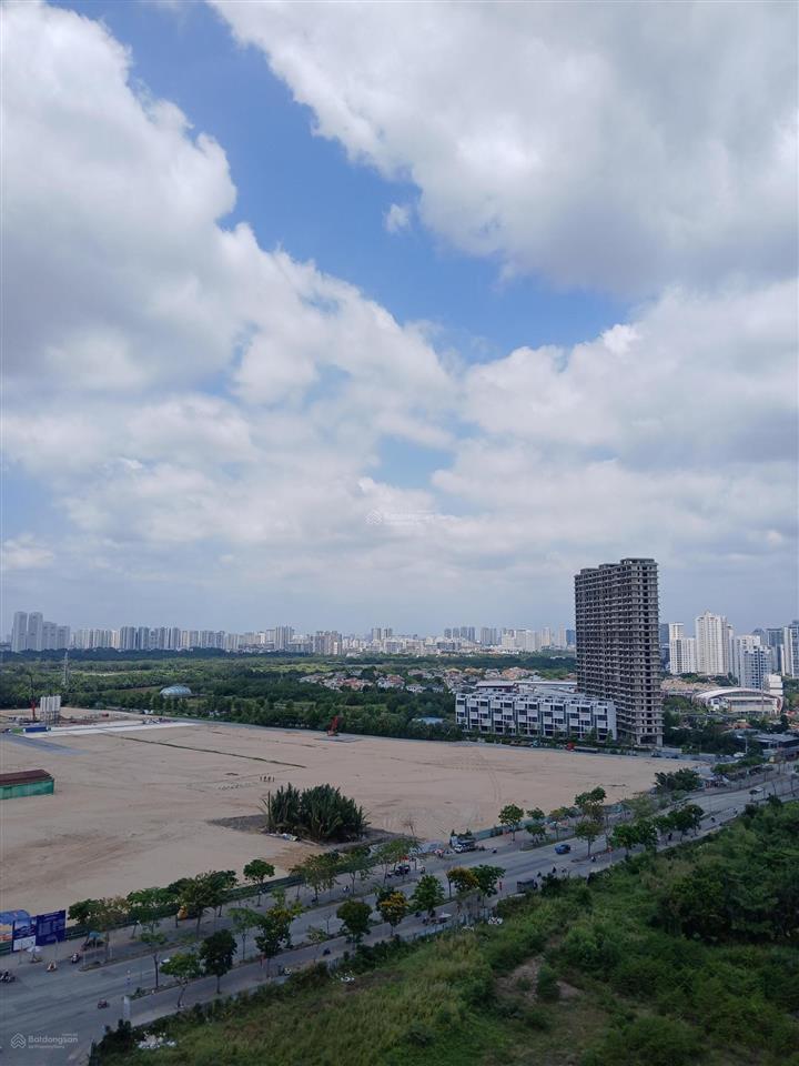 3pn 2wc 75 m2 q7 boulevard nguyễn lương bằng  nội thất cơ bản  view ngoài  4,5 tỷ