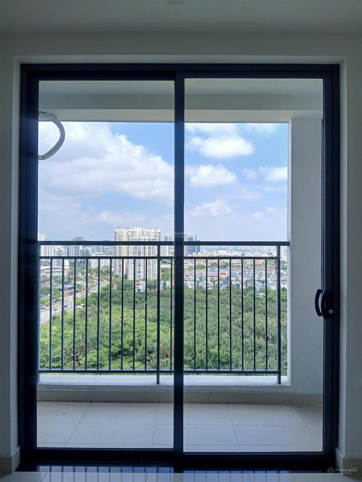 3pn 2wc 75 m2 q7 boulevard nguyễn lương bằng  nội thất cơ bản  view ngoài  4,5 tỷ