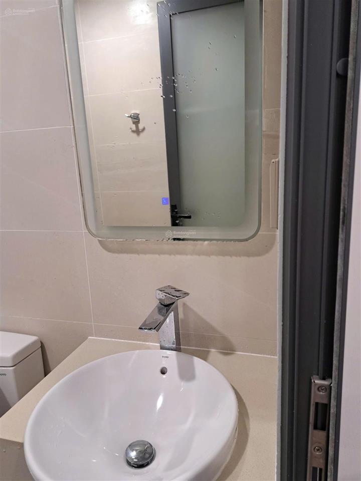 2pn 2wc 67m2 q7riverside đào trí | nội thất cơ bản | 10.5 tr/tháng
