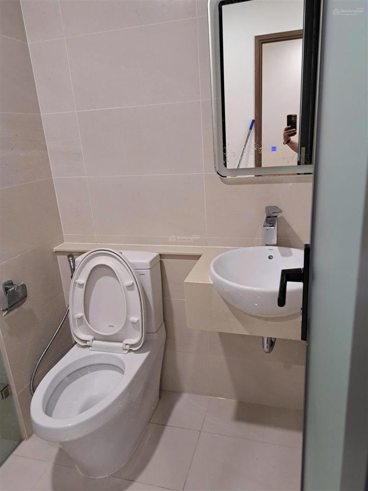 2pn 2wc 67m2 q7riverside đào trí | nội thất cơ bản | 10.5 tr/tháng