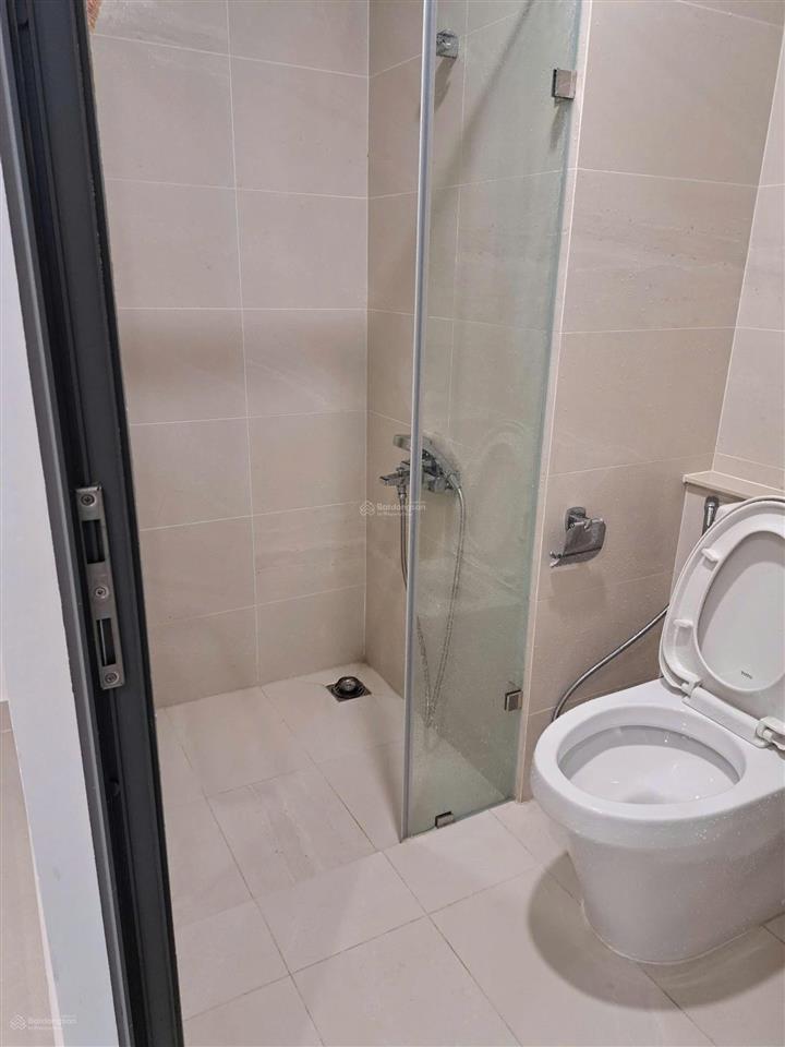 2pn 2wc 67m2 q7riverside đào trí | nội thất cơ bản | 10.5 tr/tháng