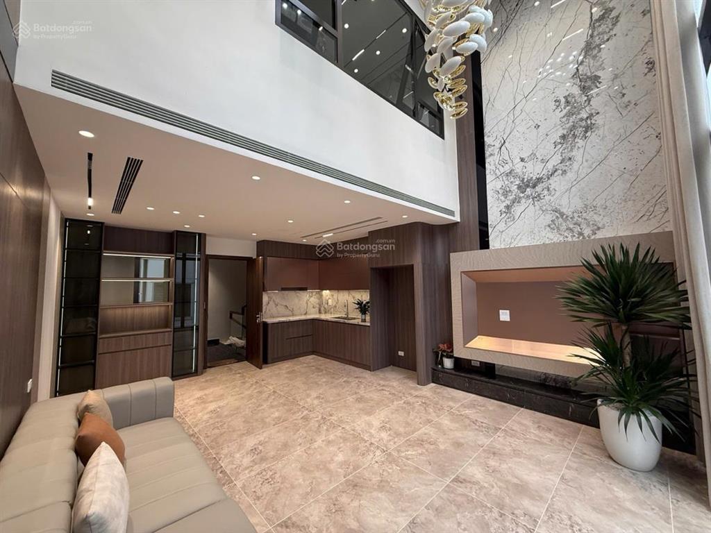Nguyễn văn huyên, cv nghĩa đô, 2 mặt ngõ, gara ô tô, 1 nhà ra phố, 52m2, 6 tầng thang máy, 22.5 tỷ