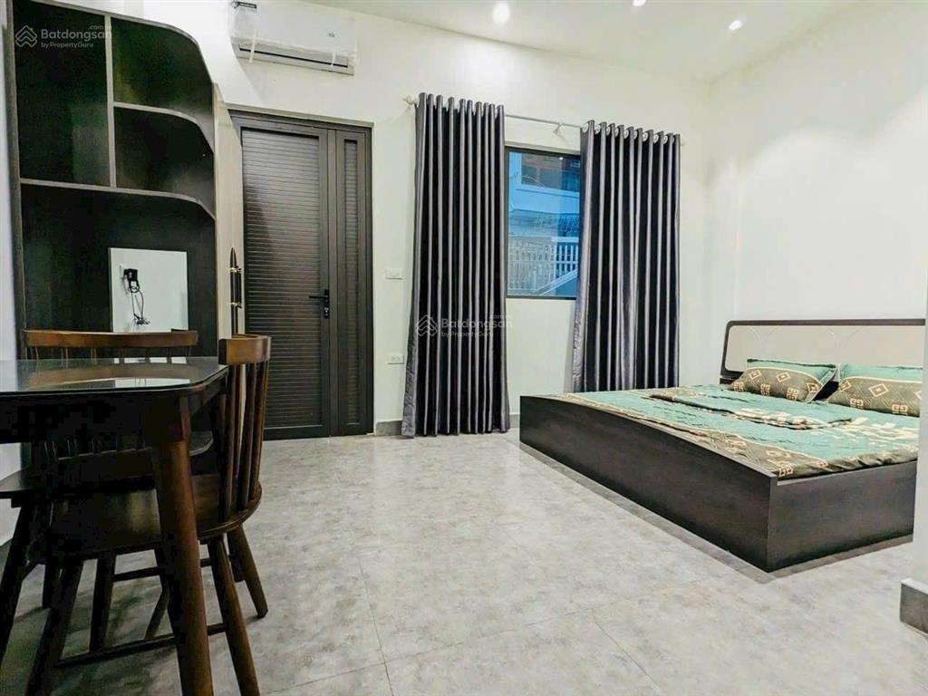 Nguyễn văn huyên, cv nghĩa đô, 2 mặt ngõ, gara ô tô, 1 nhà ra phố, 52m2, 6 tầng thang máy, 22.5 tỷ