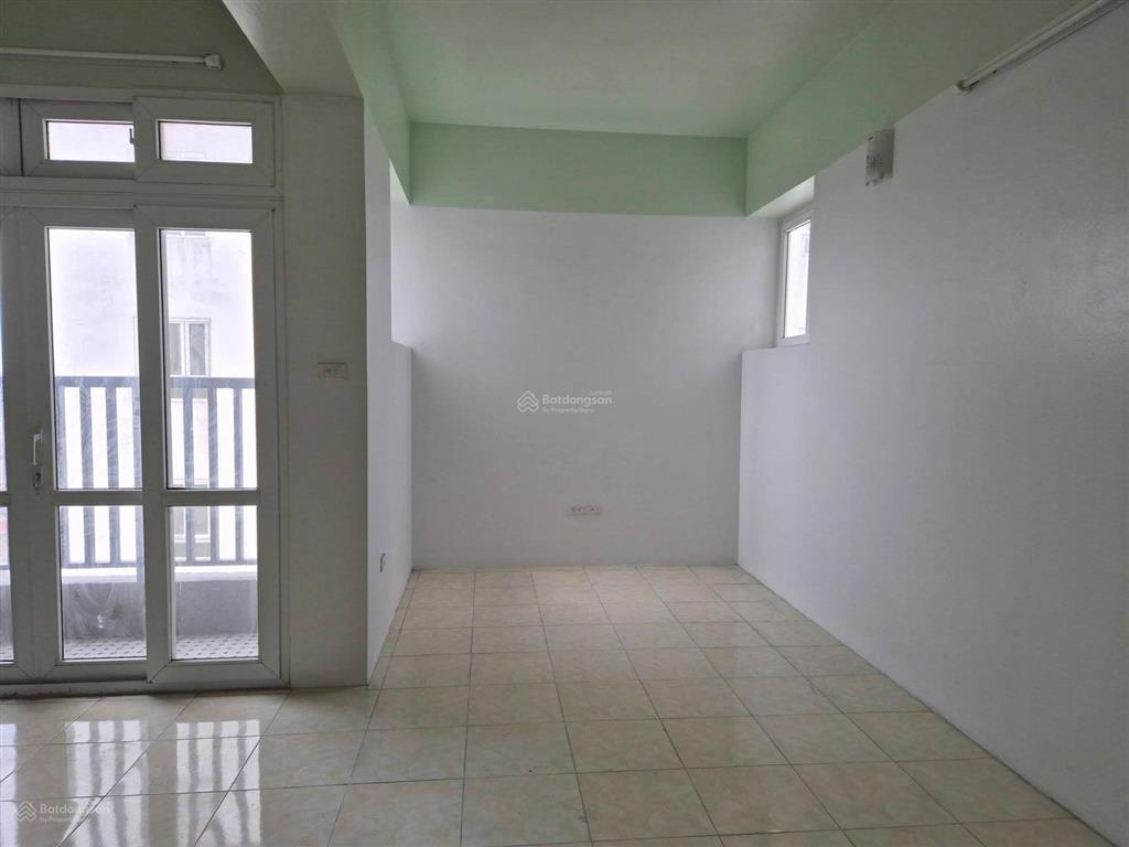 Cho thuê chung cư c13 lĩnh nam trần phú (đối diện gamuda) 2pn 1vs, giá 6tr/th
