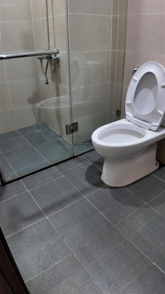 Cho thuê chung cư rose town 79 ngọc hồi 2pn, 55m² full đồ đẹp