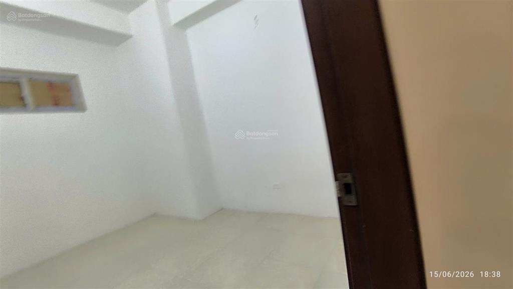 Cho thuê căn hộ 2n, nội thất cơ bản hoàng dương 83 ngọc hồi 6 triệu