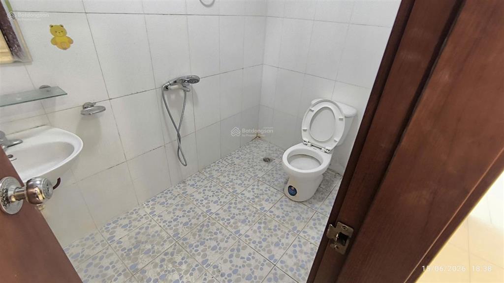 Cho thuê căn hộ 2n, nội thất cơ bản hoàng dương 83 ngọc hồi 6 triệu