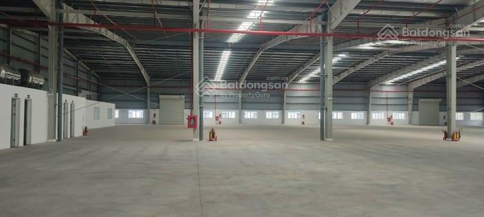 Cho thuê xưởng tân uyên dt 2.500m2, giá 167 triệu/tháng, pccc tự động, giấy tờ đầy đủ