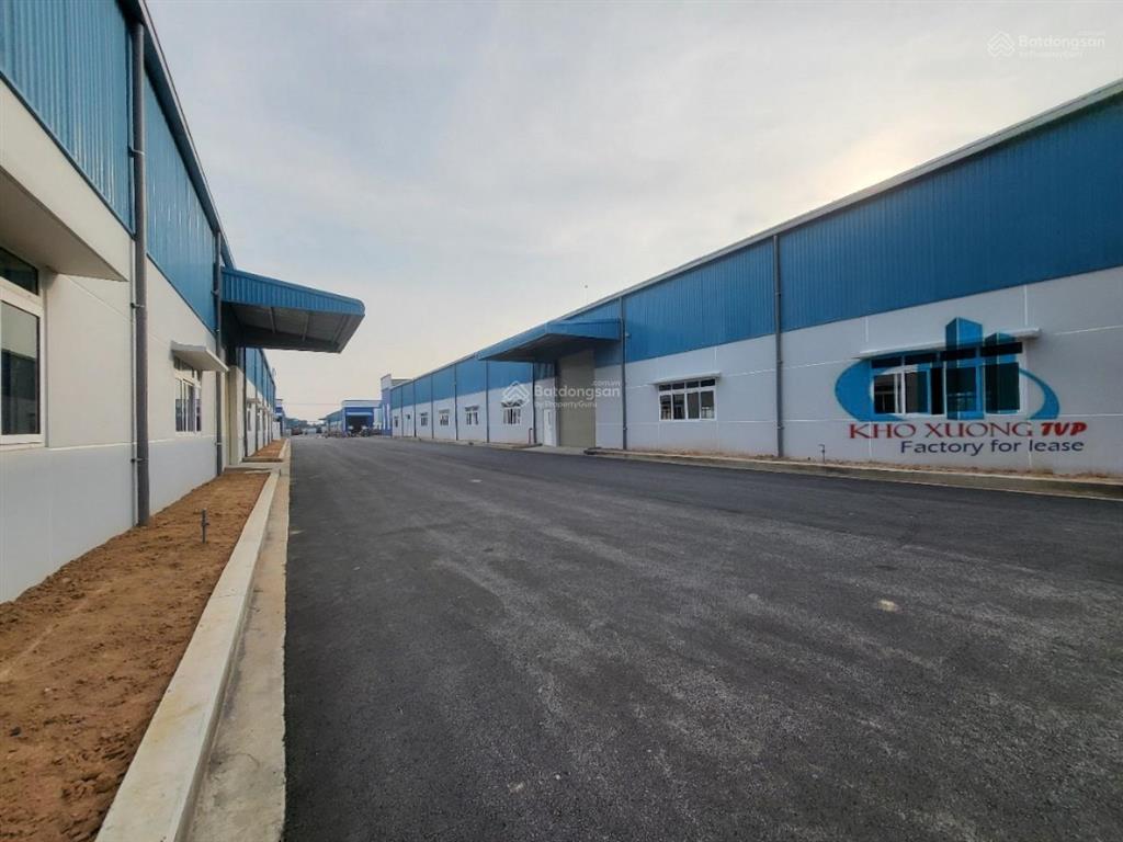Cho thuê 2200m2 xưởng mới trong kcn bến cát, sản xuất đa ngành nghề