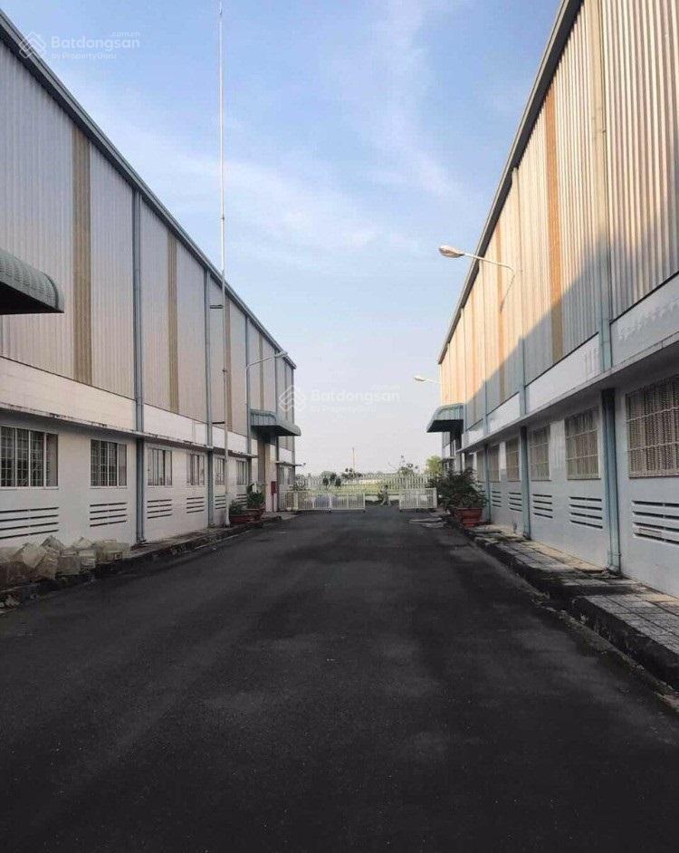 Cho thuê xưởng 30.000m² ngăn lẻ 2000m2 khánh bình tân uyên bình dương, pccc tự động, giấy tờ đầy đủ
