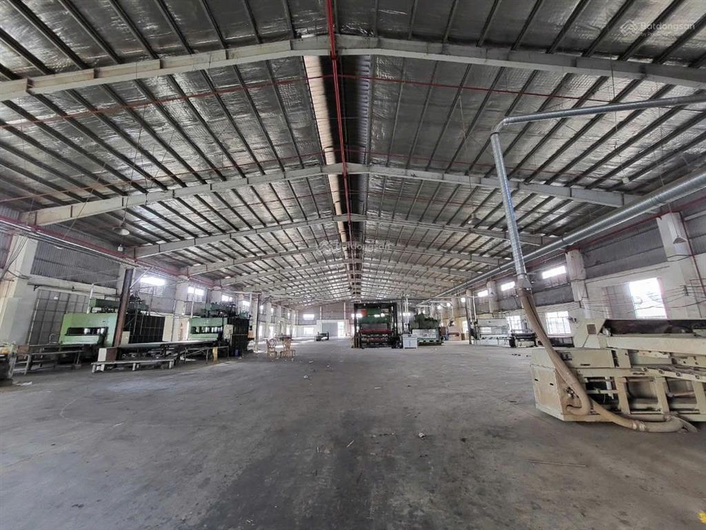 Cho thuê 6000m2 xưởng tân uyên, pccc tự động, đường xe công, sản xuất 24/24h, giấy tờ đầy đủ