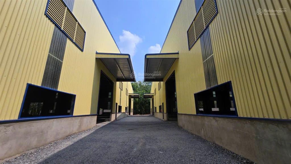 Cho thuê 5400 m2 xưởng tân uyên bình dương, pccc tự động, giấy tờ đầy đủ, đường cont, sx 24h