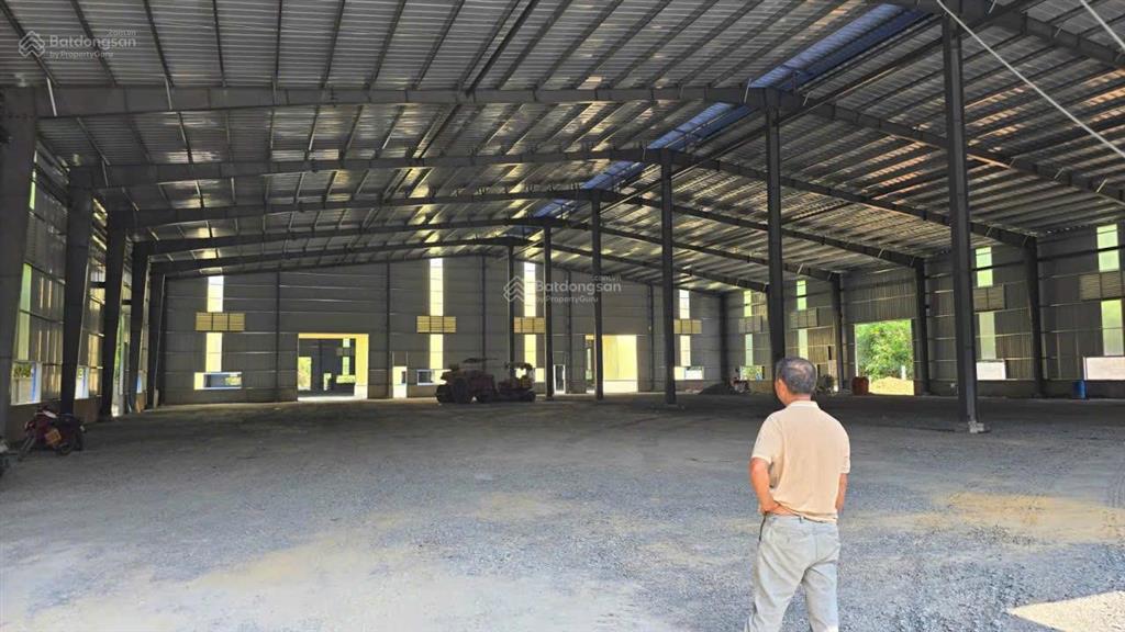 Cho thuê 5400 m2 xưởng tân uyên bình dương, pccc tự động, giấy tờ đầy đủ, đường cont, sx 24h