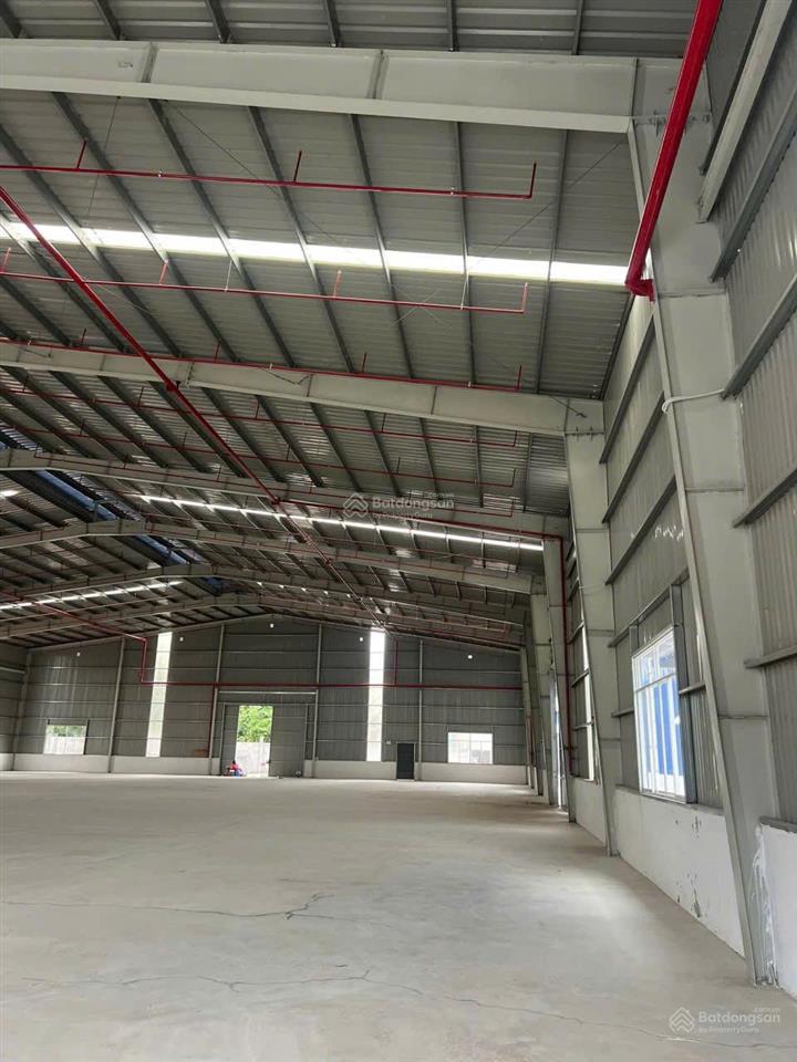 Cho thuê 4.600 m2 xưởng bến cát bình dương, pccc tự động, giấy tờ đầy đủ, đường cont, s.x 24h