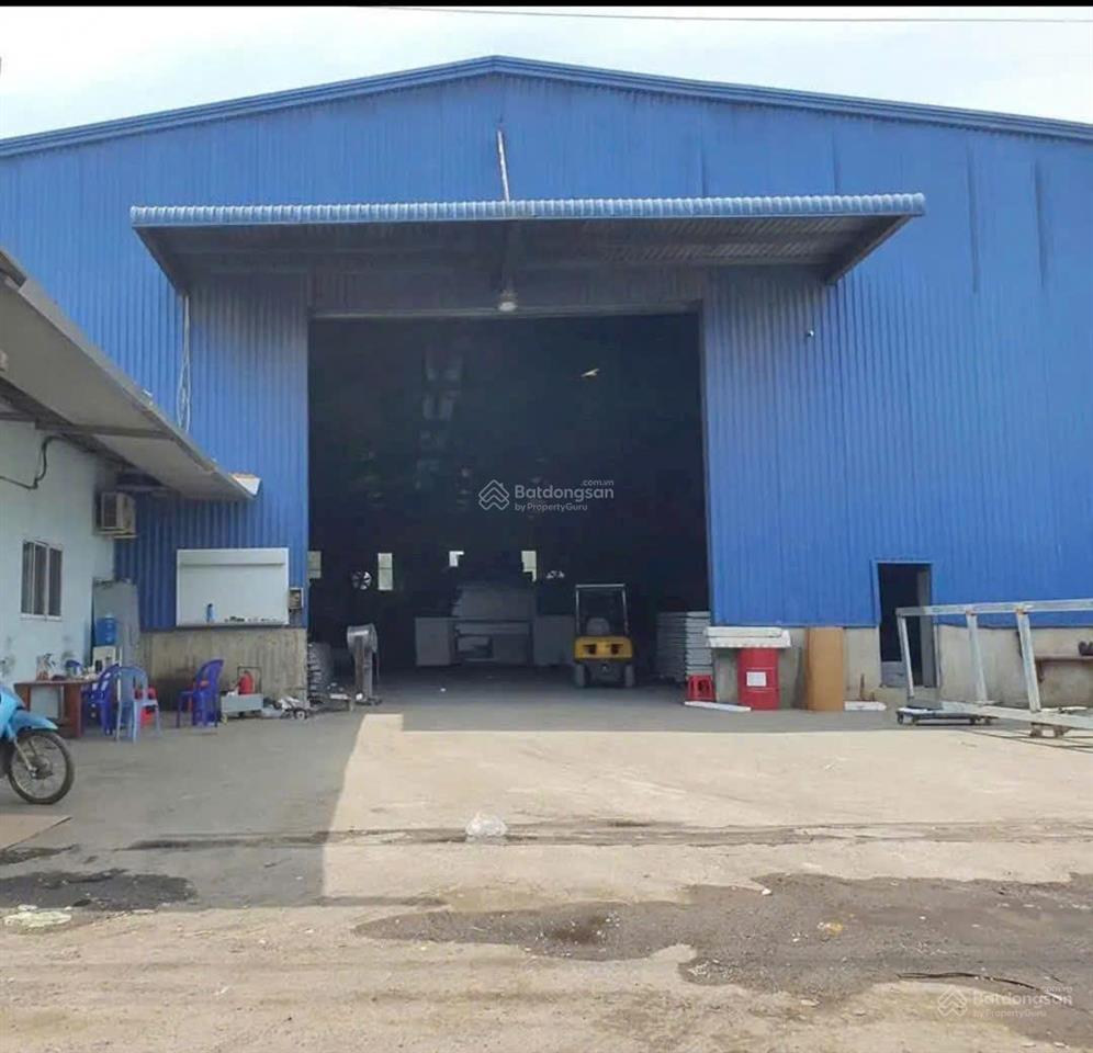 Cho thuê 2350 m2 xưởng đất cuốc bắc tân uyên, pccc, giấy tờ đầy đủ, đường cont, s.x 24h
