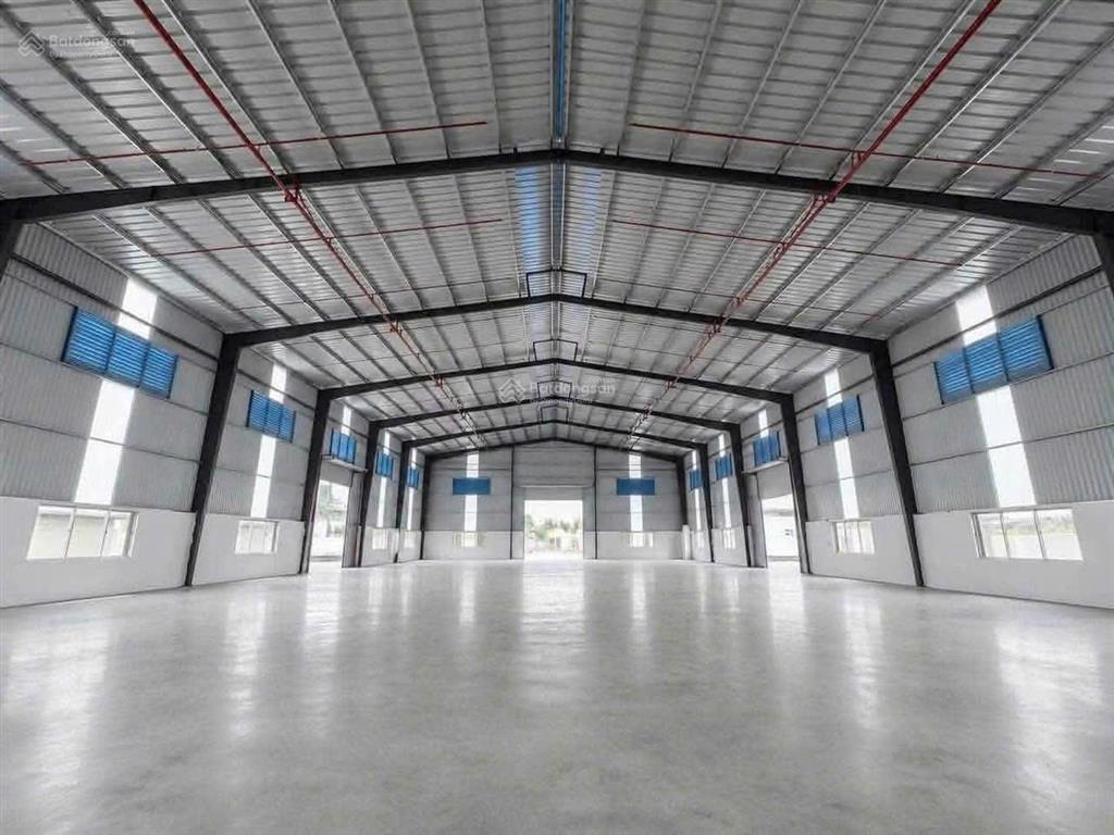 Cho thuê 4000m2 đất + xưởng tân uyên, giá 210 triệu, ngay vsip ii, pccc tự động, giấy tờ đầy đủ