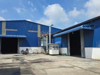 Cho thuê 2400m2 xưởng vĩnh tân, tân uyên, giá 160 triệu, pccc, đường cont