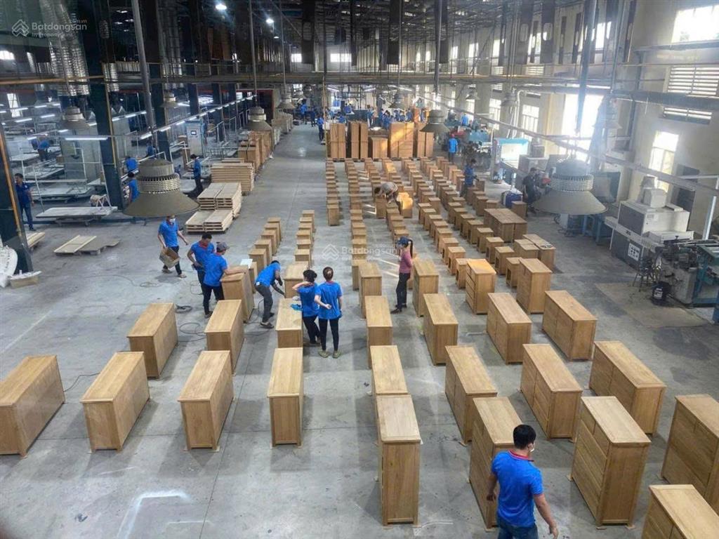 Cho thuê 2647m2 xưởng trong kcn bến cát, pccc tự động, giấy tờ đầy đủ, sx đa ngành nghề