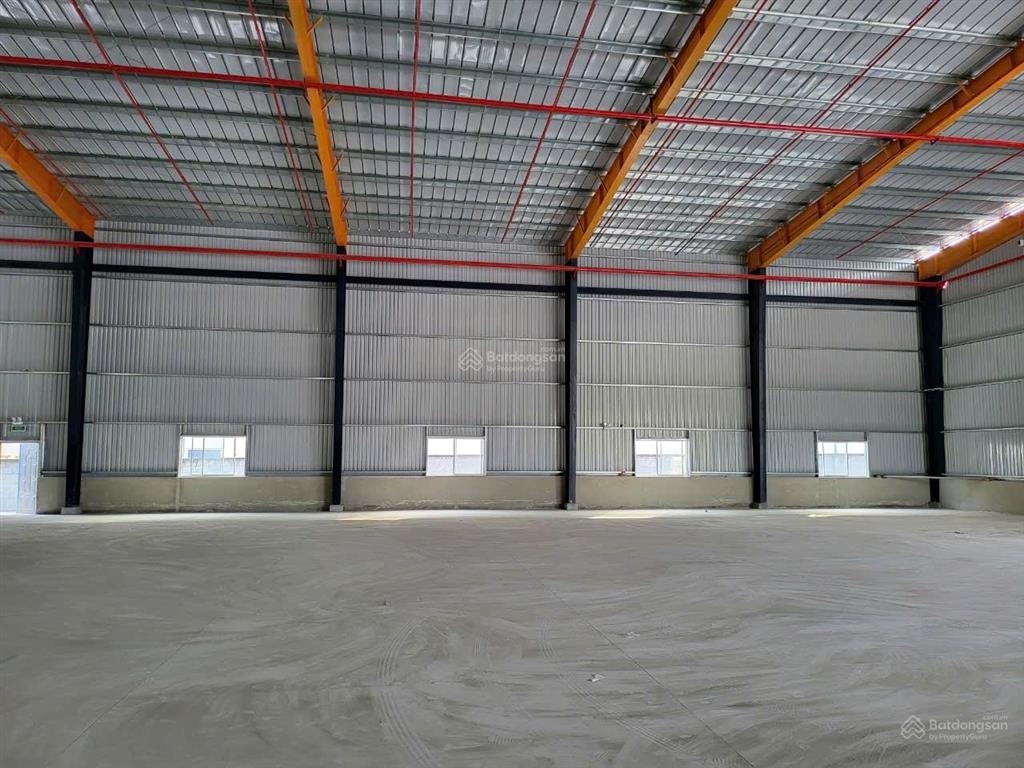 Cho thuê lẻ hoặc thuê hết 18.000m2 xưởng mới 100% giá 67.959k/m2 tân uyên bd, giấy tờ đầy đủ