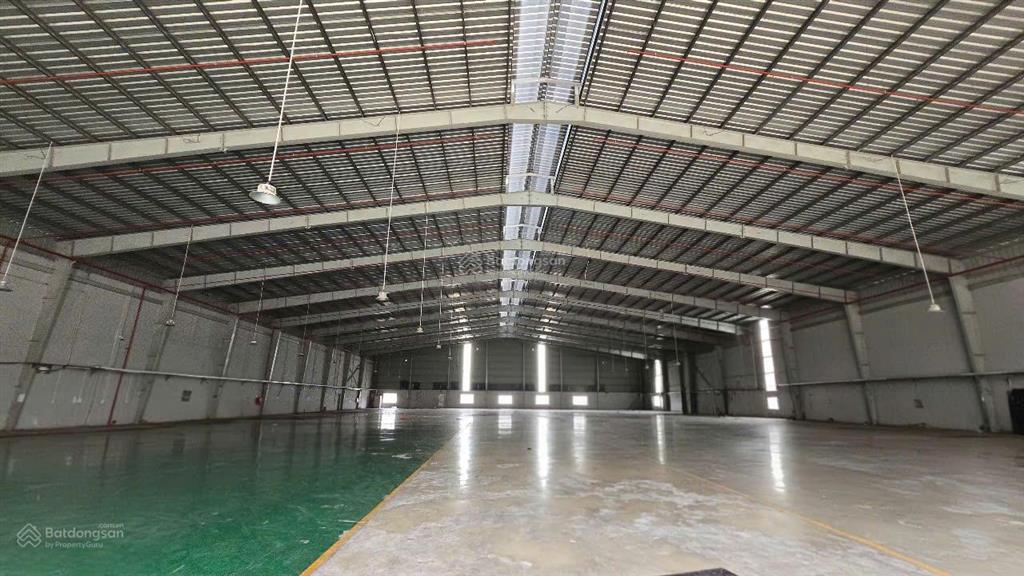 Cho thuê xưởng mới 3400m2 bến cát pccc tự động giá 249 triệu/tháng, giấy tờ đầy đủ, cont 24/24h