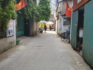 18.4 tỷ. chia lô  xây ccmn. mảnh đất 160m2, mặt tiền 12m. đường 2,8m. nguyên xá  minh khai